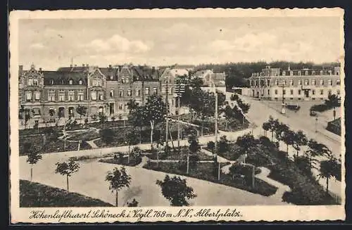 AK Schöneck i. Vogtl., Albertplatz mit Strassenpartie