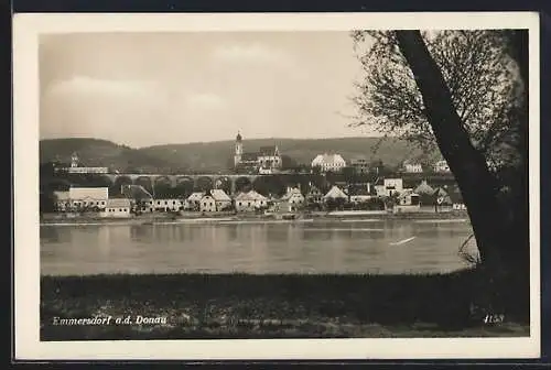 AK Emmersdorf a. d. Donau, Teilansicht mit Kirche