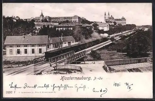 AK Klosterneuburg, Ortsansicht vom Bahnhof aus