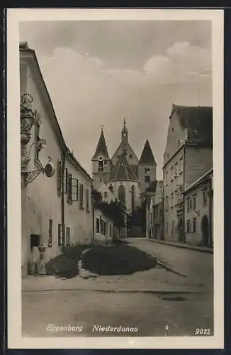 AK Eggenburg, Strassenpartie mit Blick zur Kirche