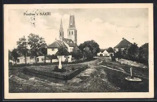 AK Nákrí, Partie an der Kirche