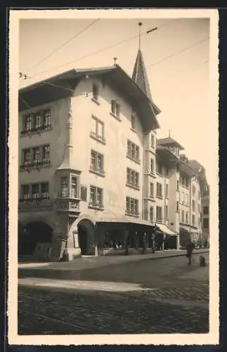 AK Bern, Hotelgasse mit Brunnerhaus