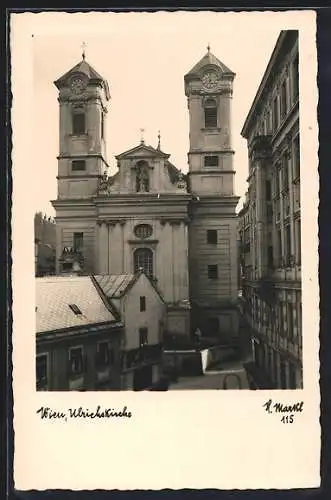 AK Wien VII, Blick auf die Ulrichskirche, Schuh-Laden