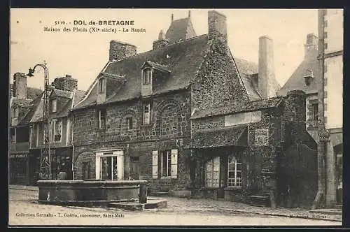 AK Dol-de-Bretagne, Maison des Plaids (XVe siècle), Le Bassin