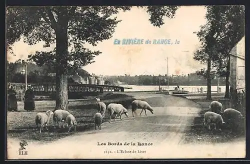 AK Livet, Les Bords de la Rance et l`écluse de Livet avec moutons au bord de la rivière