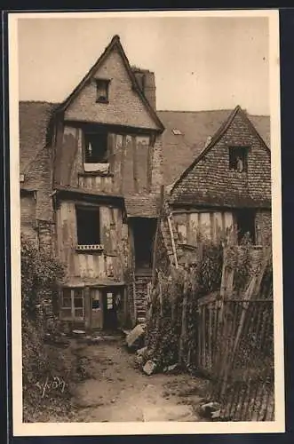 AK Fougères, Vieille maison du XVIIe siècle