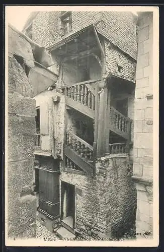 AK Vitré, Vieille Maison Rue Baudrairie