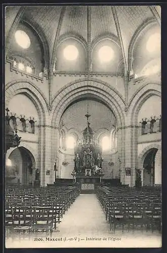 AK Maxent, Intérieur de l`église