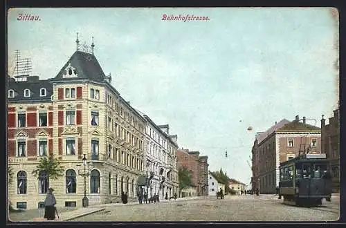 AK Zittau, Partie in der Bahnhofstrasse, Strassenbahn