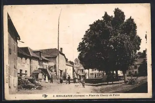 AK Meilhards, Place du Champ de Foire animée avec villageois et arbres imposants