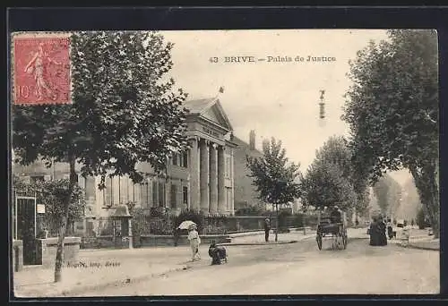 AK Brive, Palais de Justice et rue animée avec calèche et piétons