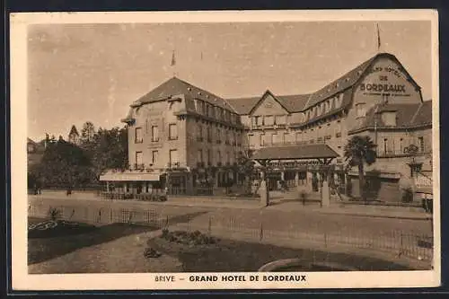 AK Brive, Grand Hôtel de Bordeaux et jardin ombragé