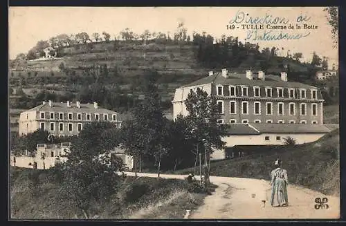 AK Tulle, Caserne de la Botte avec paysage environnant