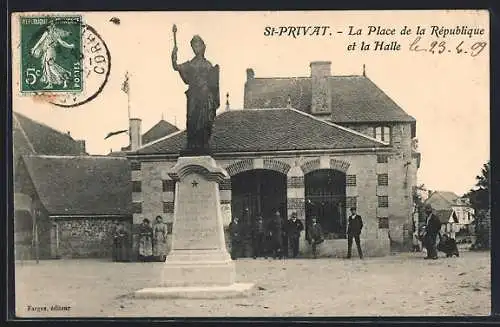 AK St-Privat, La Place de la République et la Halle