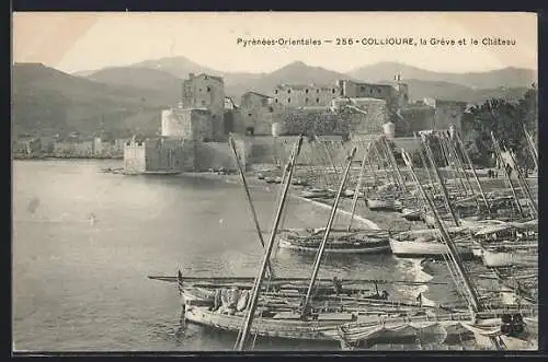 AK Collioure, la Grève et le Château