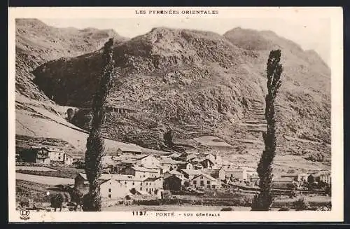 AK Porté, Vue générale des Pyrénées orientales