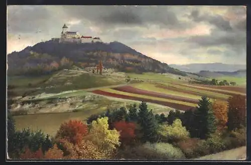 Künstler-AK Photochromie Nr. 2570: Herbstlandschaft mit Feldern und einer entfernten Burg