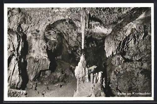 AK Erpfingen /Schwäb. Alb, Karlshöhle-Bärenhöhle, Partie am Kronleuchter