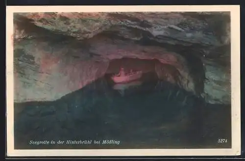 AK Hinterbrühl, Seegrotte, Ruderboot in engem Kanal