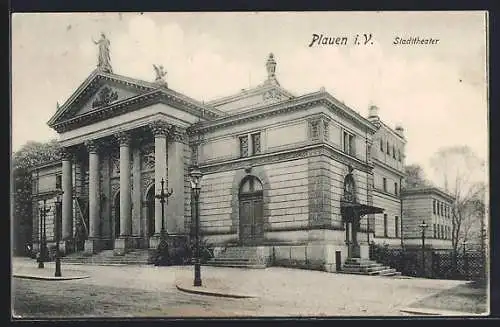 AK Plauen / V., Vor dem Stadttheater