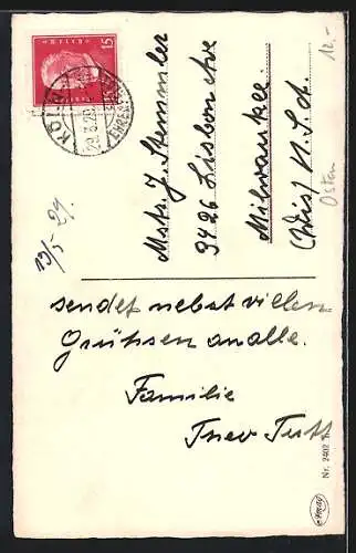 AK Zwei Osterküken mit Ostereiern auf einer Wiese