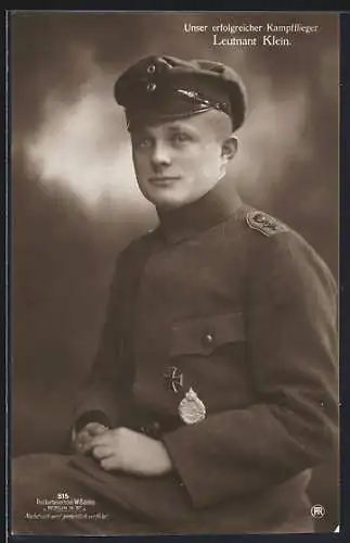 Foto-AK Sanke Nr. 515: Kampfflieger Leutnant Klein in Uniform