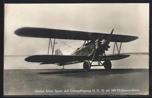 AK Heinkel Schul-, Sport- und Übungsflugzeug HD 32, Doppeldecker