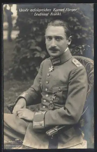 Foto-AK Sanke Nr. 384: Kampfflieger Leutnant Frankl in Uniform mit Pour le Merite und Flugzeugführerabzeichen