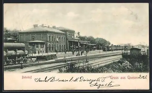 AK Gnesen, Gleispartie mit dem Bahnhof