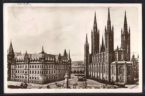 AK Wiesbaden, Marktplatz mit Kirche