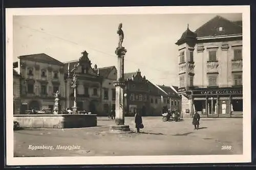 AK Eggenburg, Hauptplatz mit Cafe Eggenburg, Brunnen und Säulendenkmal