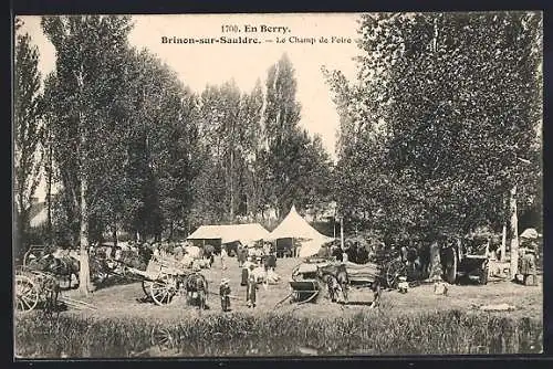 AK Brinon-sur-Sauldre, Le Champ de Foire, scène animée de la foire en Berry