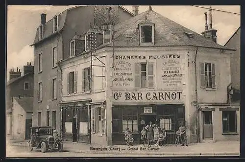 AK Bourges, Grand Bar Carnot et facade avec enseignes publicitaires