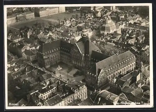 AK Kassel, Teilansicht mit Rathaus vom Flugzeug aus