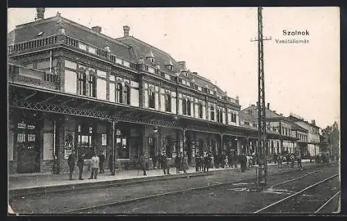 AK Szolnok, Partie am Bahnhof