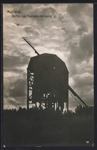 AK Kurland, Windmühle bei Sonnenuntergang