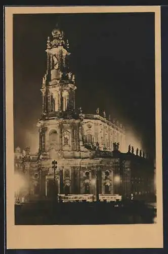 AK Dresden, Hofkirche durch anglo-amerikanische Bomber im Jahre 1945 zerstört