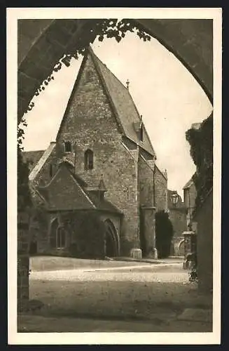 AK Naumburg / Saale, Im Hof des Doms, Blick nach der Dreikönigskapelle