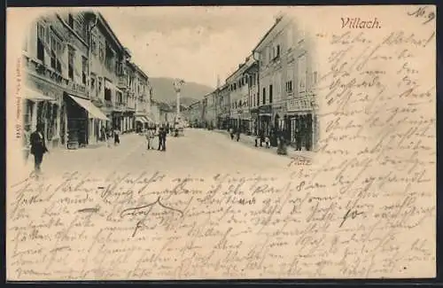 AK Villach, Platz mit Geschäften und Denkmal