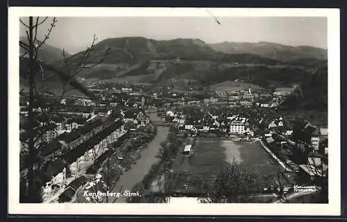 AK Kapfenberg, Ortsansicht mit Sportplatz