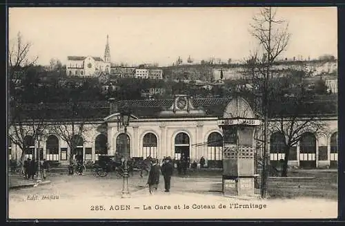 AK Agen, La Gare et le Coteau de l`Ermitage, Bahnhof mit Blick zur Eremitage im Hintergrund