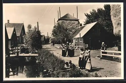 AK Spakenburg, Aan de Eemdijk, Landelijk tafreeltje