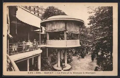 AK Royat, le Parc et le Kiosque á Musique