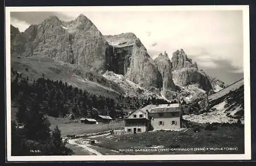 AK Rifugio Gardeccia, Catinaggio e Vajolet, Panorama mit Berghütte