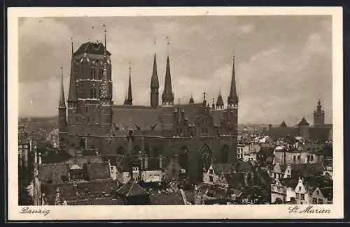 AK Danzig / Gdansk, Blick zur St. Marien Kirche