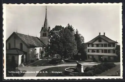 AK Walzenhausen, Kirchplatz mit Statue