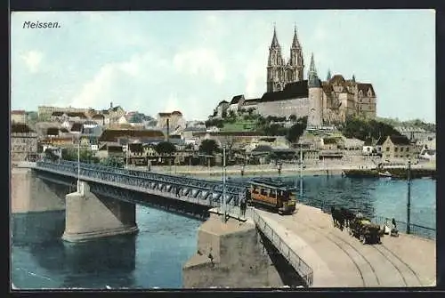 AK Meissen, Strassenbahn mit Blick zur Königl. Albrechtsburg