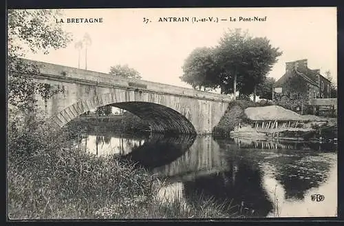 AK Antrain, Le Pont-Neuf reflektiert im ruhigen Flusslauf