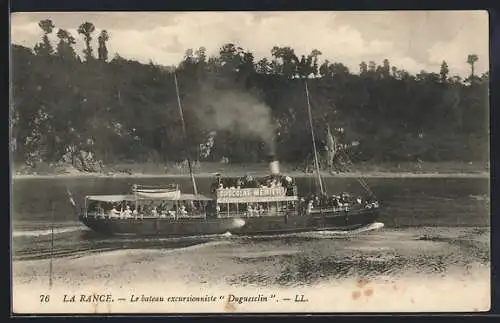 AK La Rance, Le bateau excursionniste Duguesclin sur le fleuve