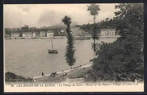 AK Livet, Les bords de la Rance avec vue sur le village et la rivière